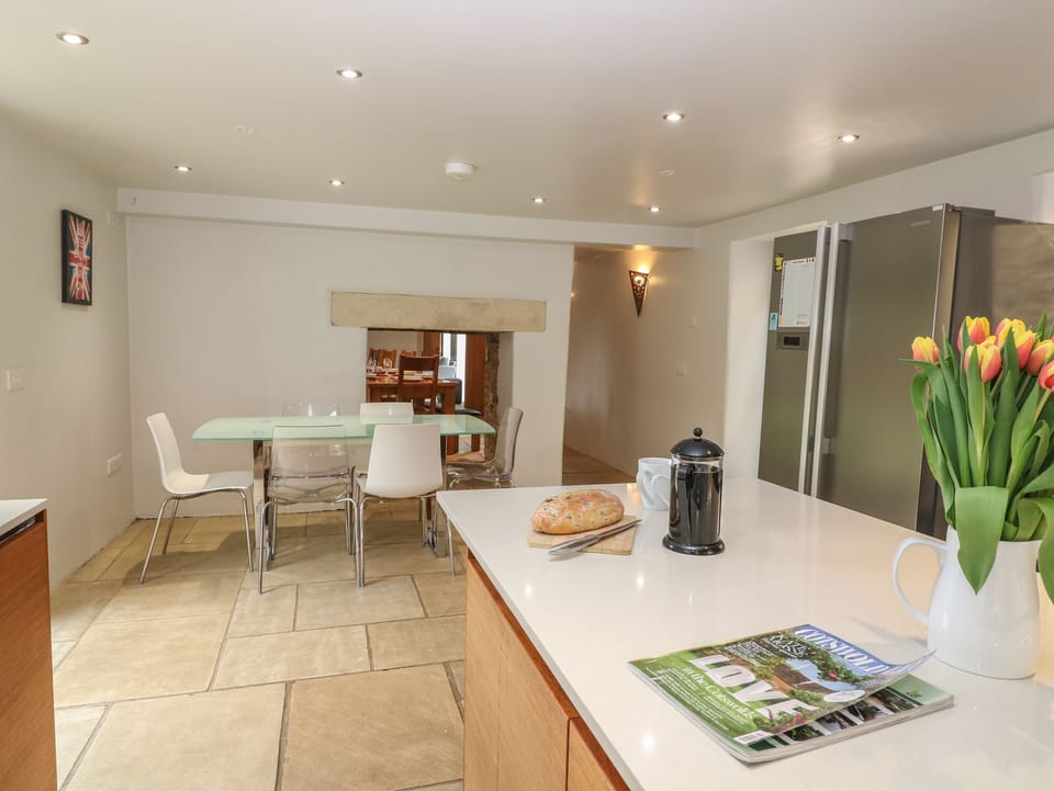 Cottage | Interior