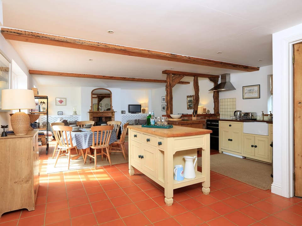 Cottage | Interior