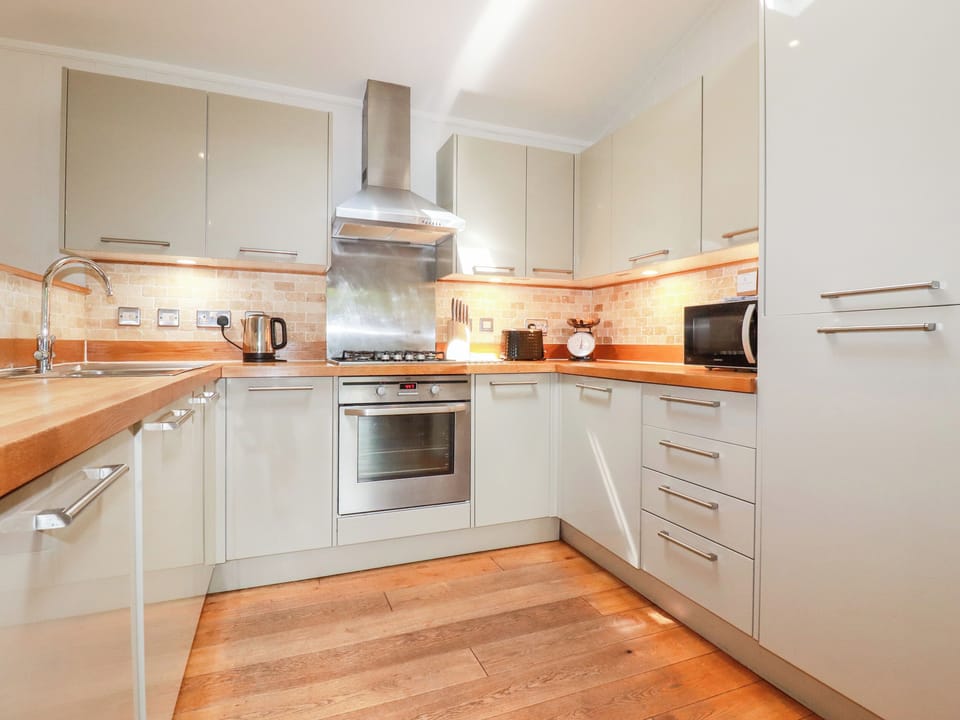 Cottage | Interior