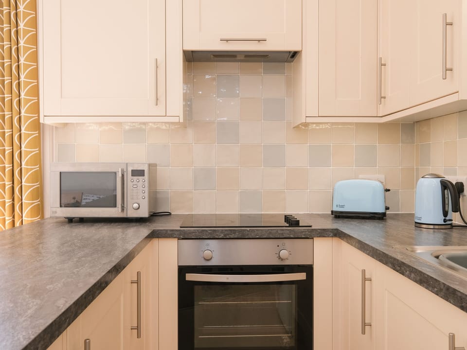 Cottage | Private kitchen | Cookware/dishes/utensils