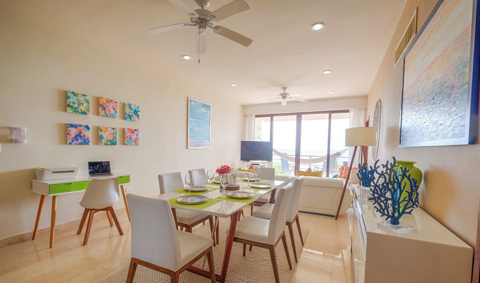 Nahil Unit 6 Dining Area