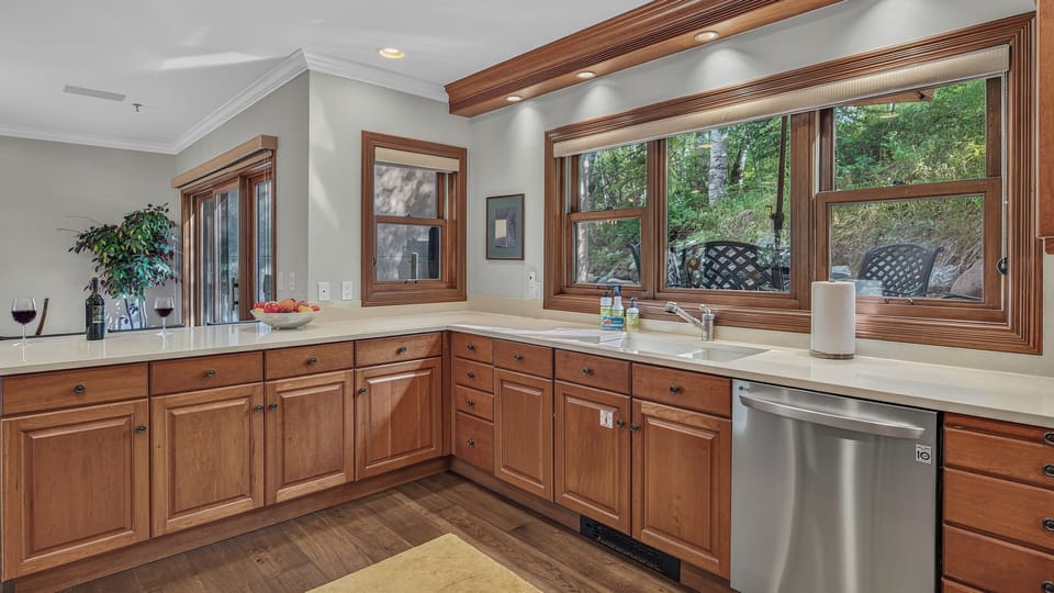 Kitchen Main level