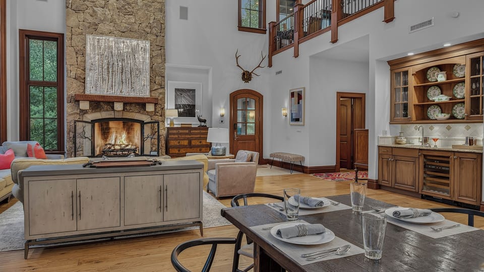 Dining Area, Main Level, Looking into living area and entry