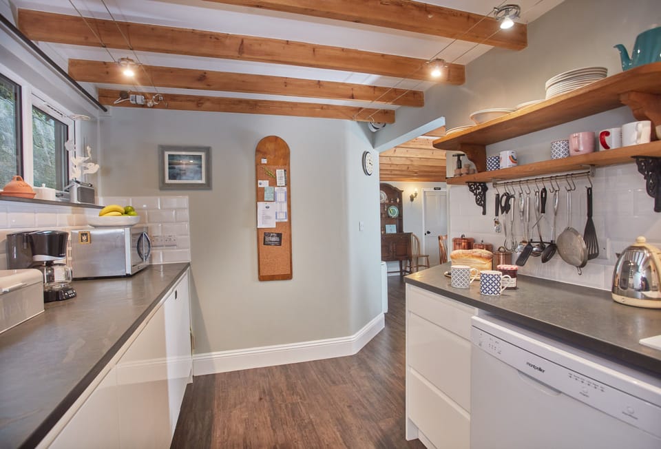 Prospect House, Coverack. Ground floor: Kitchen, cook up a feast for friends and family