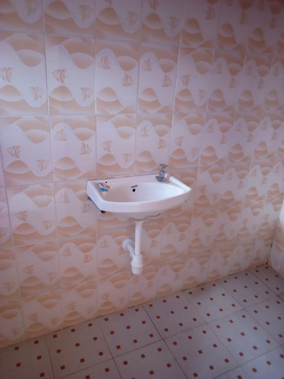 Double Room | Bathroom sink