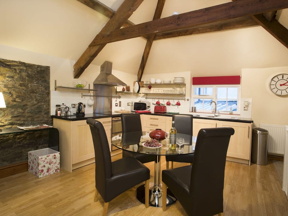 Cottage | Interior