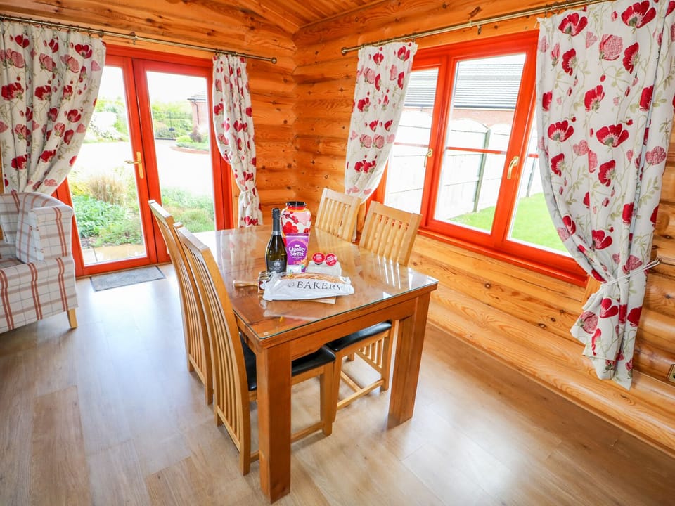 Cottage | Living room | TV, DVD player