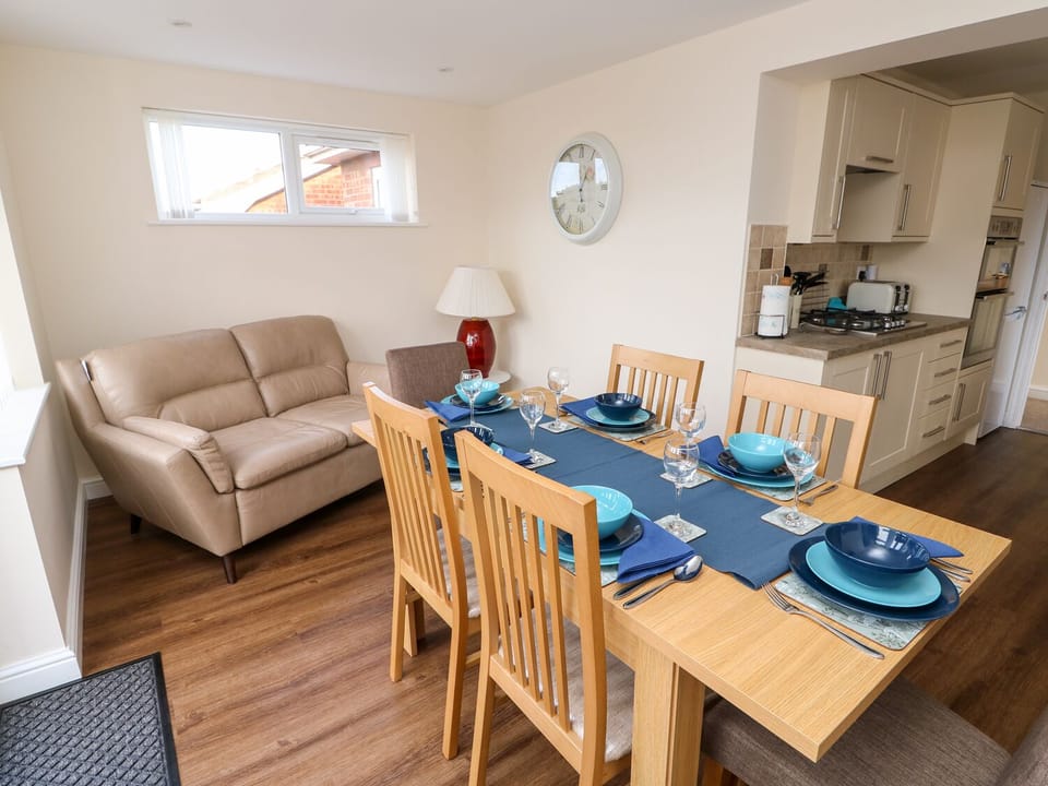 Cottage | Interior