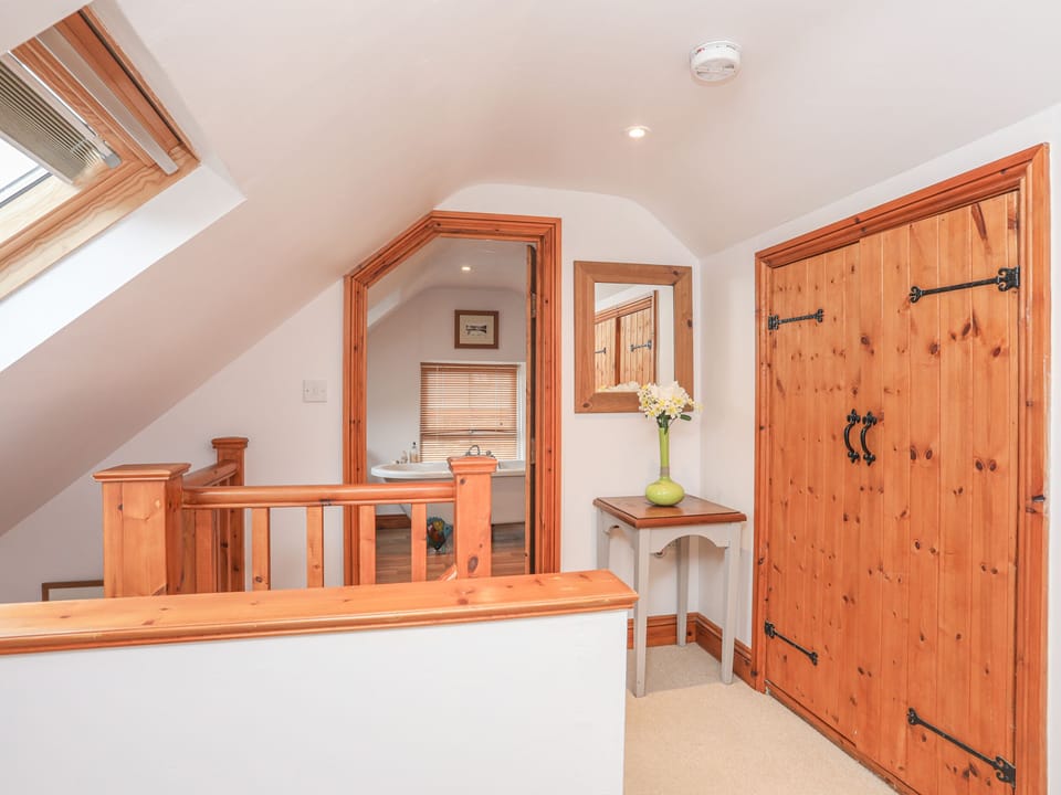 Cottage | 1 bedroom, individually decorated, individually furnished, free WiFi