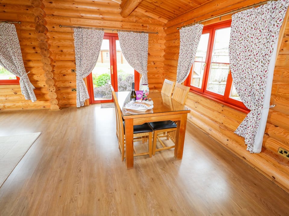 Cottage | Living room | TV, DVD player