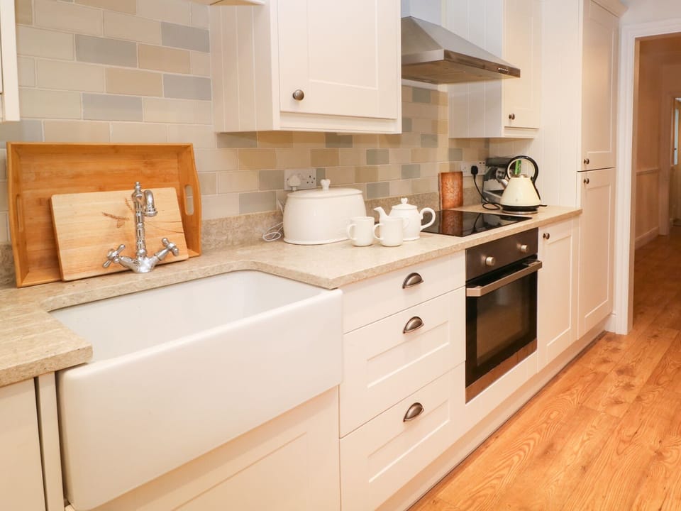 Cottage | Interior