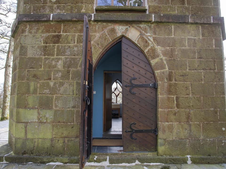 Cottage | Interior