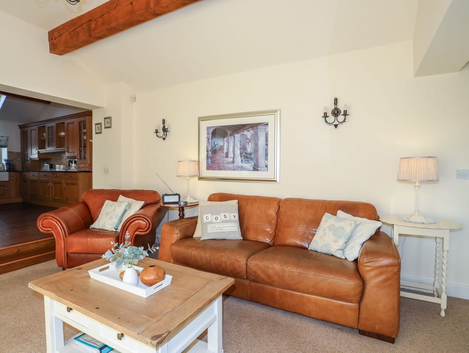 Cottage | Living area | TV, DVD player