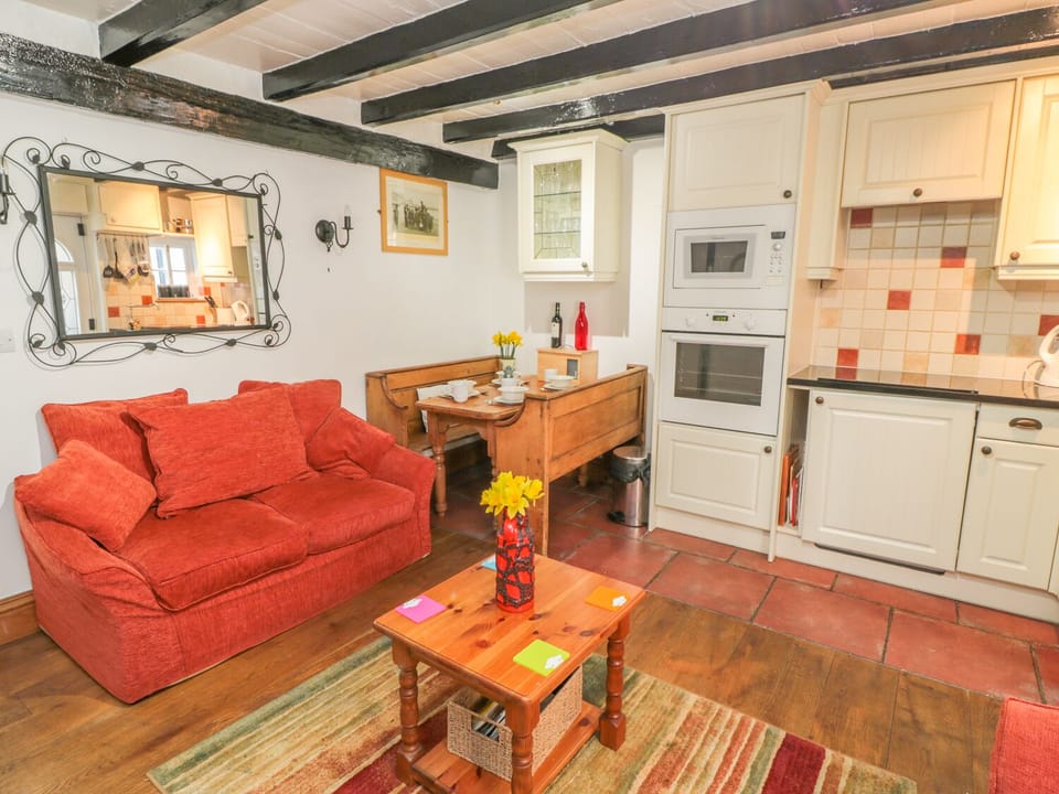 Cottage | Interior