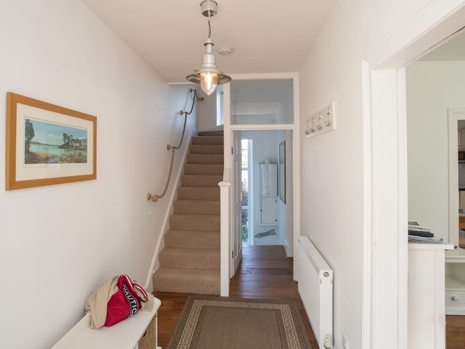 Cottage | Interior
