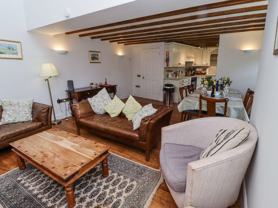 Cottage | Living area