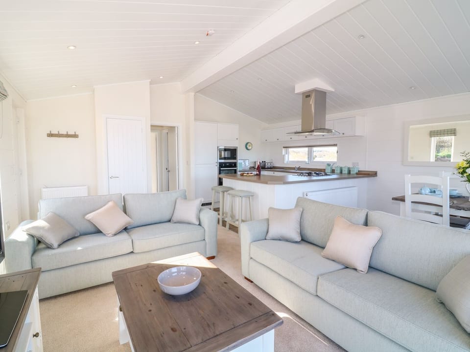 Cottage | Living room | TV