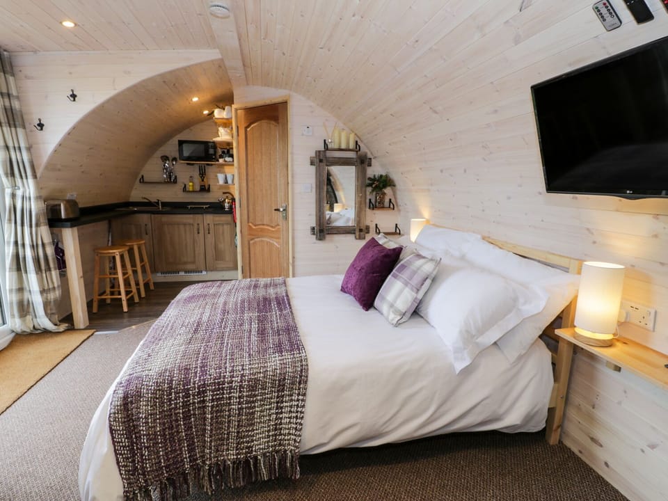 Gelert Pod Cabin in Wales