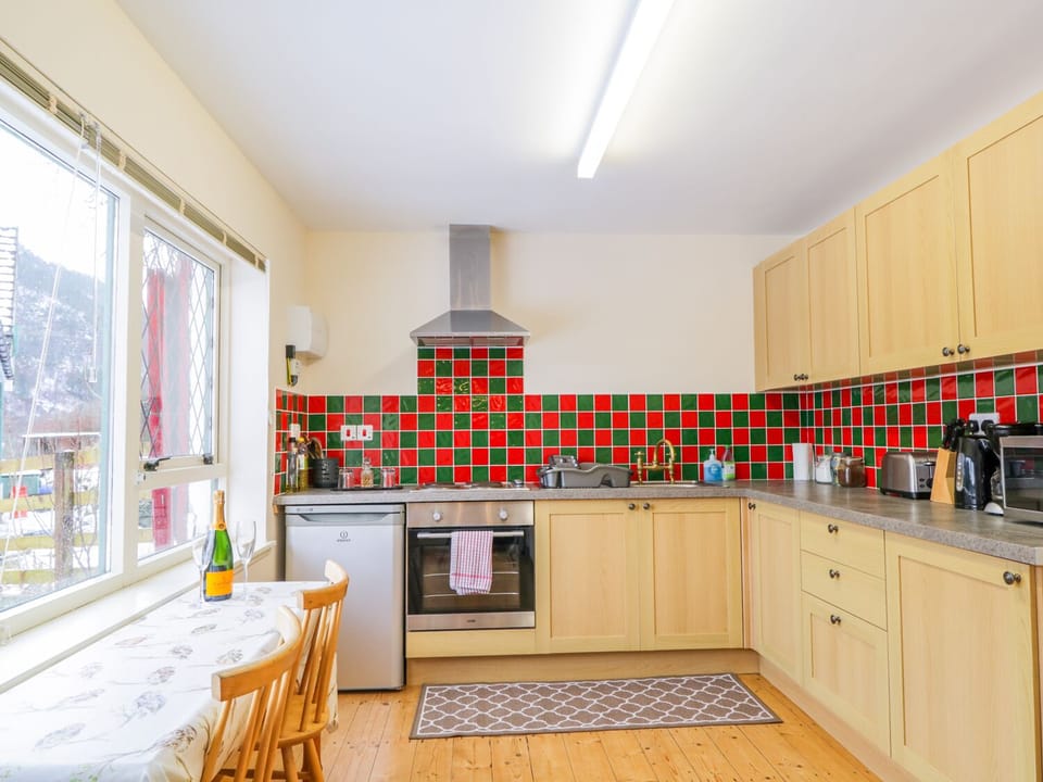 Cottage | Interior