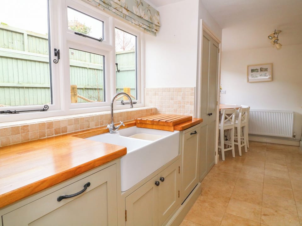 Cottage | Interior
