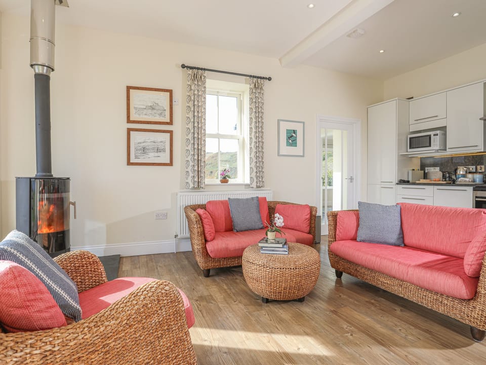 Cottage | Interior