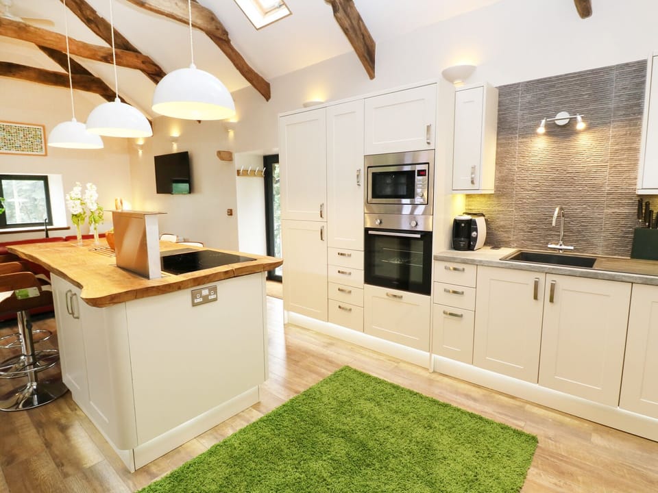 Cottage | Interior