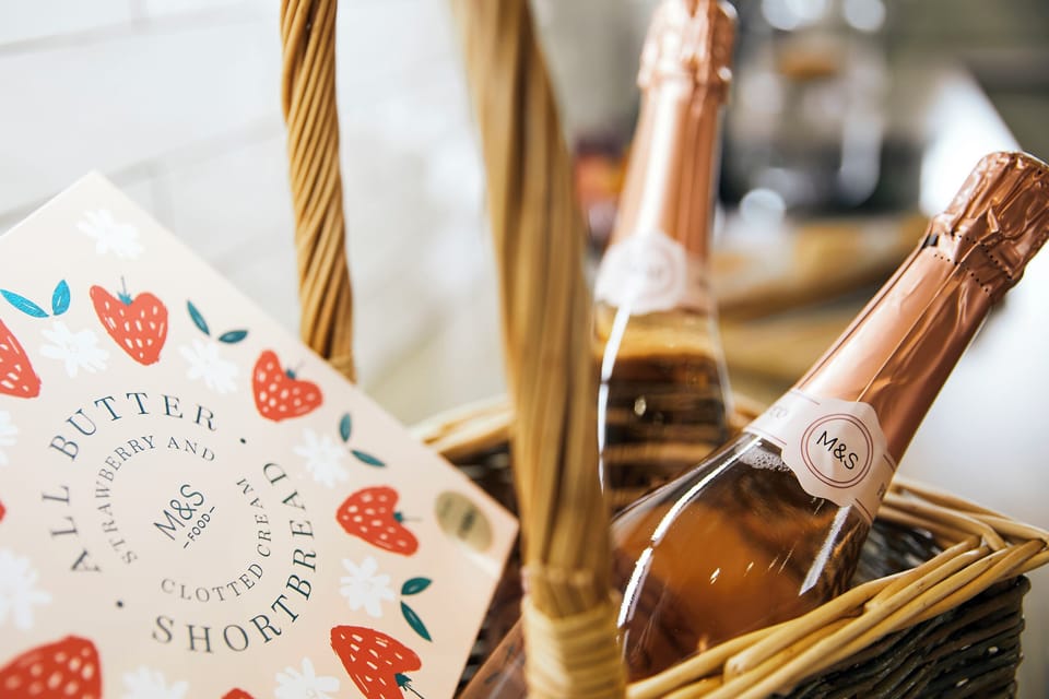 Cottage | Food and drink