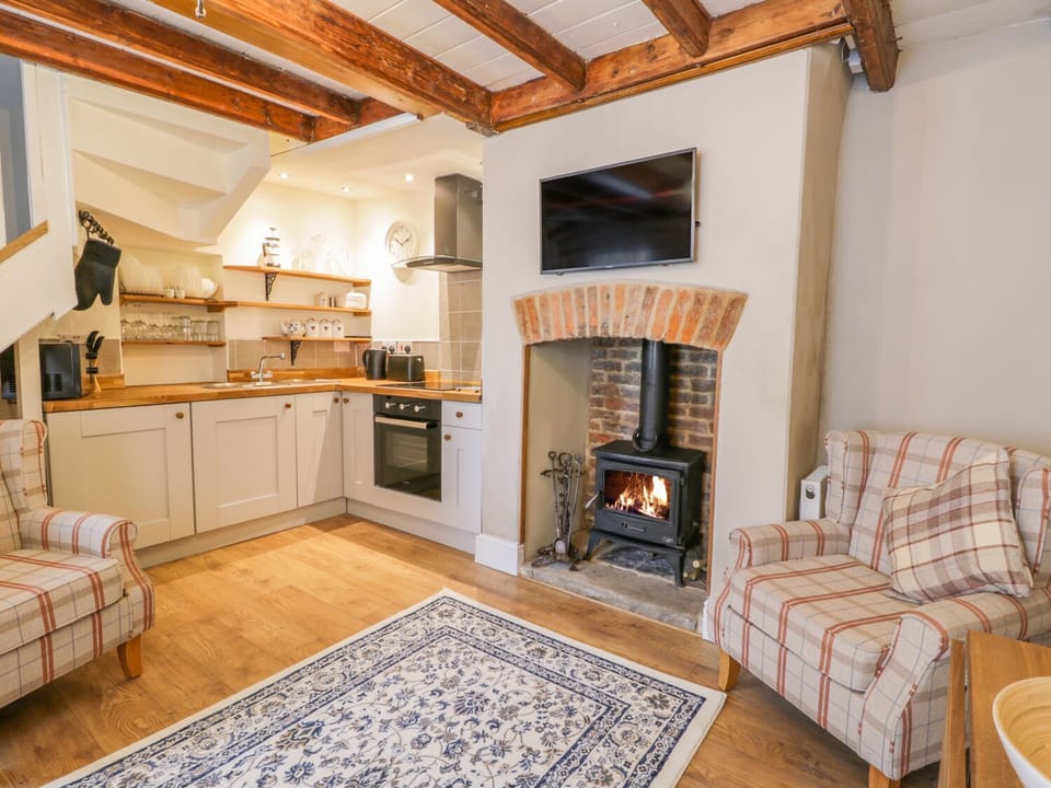 Cottage | Interior