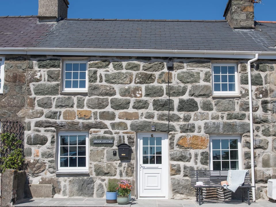 Cottage | Front of property
