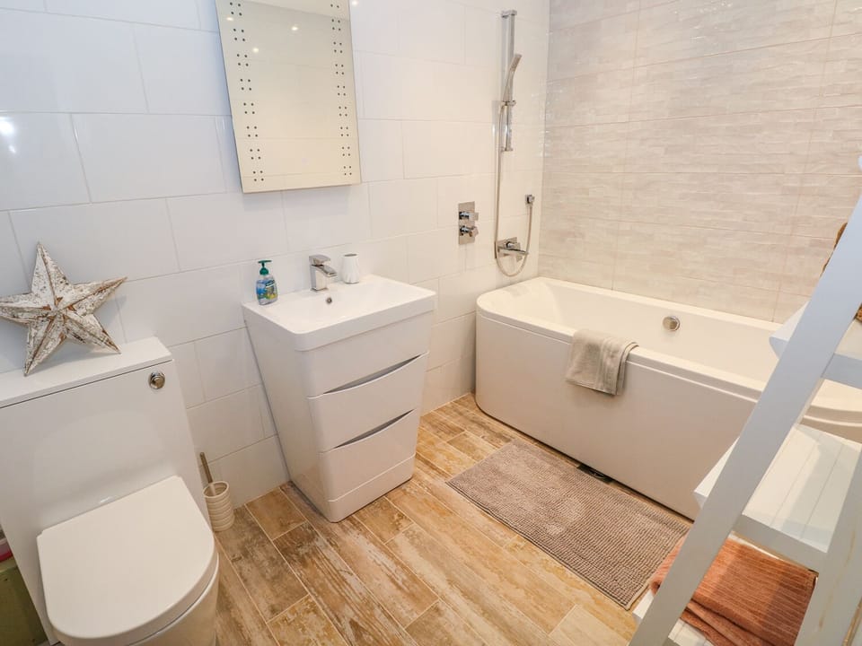 Swn y mor Cottage in Amroth