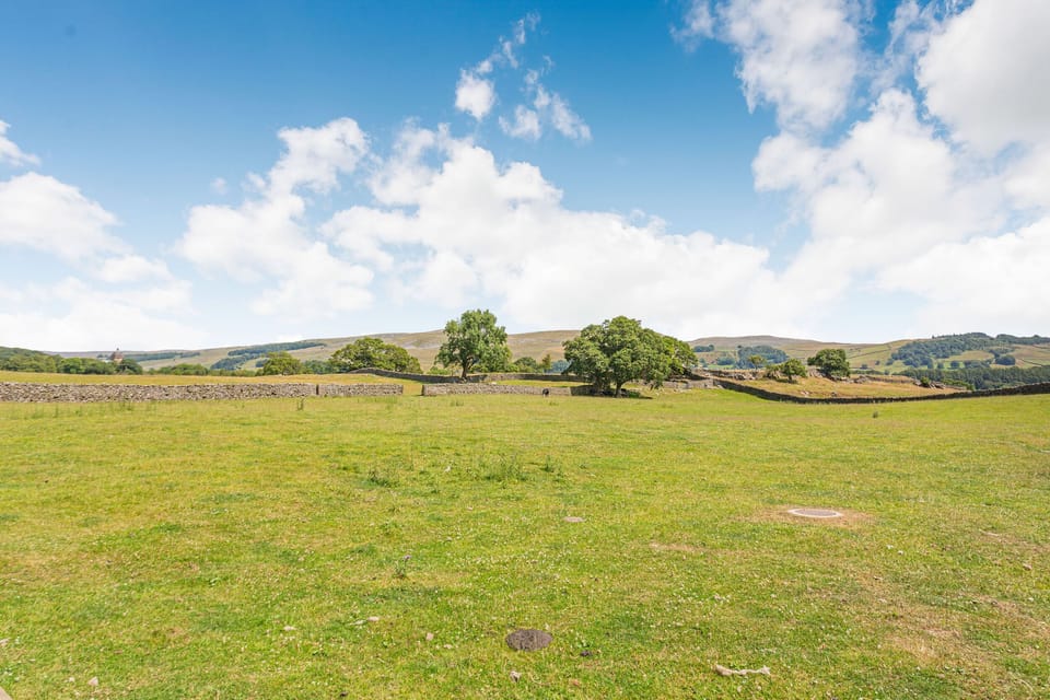 Cottage | Property grounds