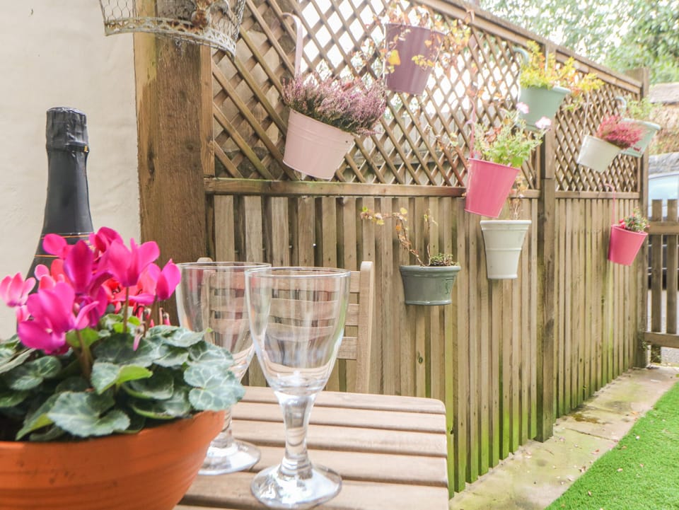 Cottage | Exterior