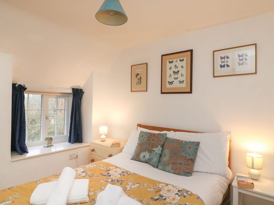 River Cottage Cottage in West Dorset District