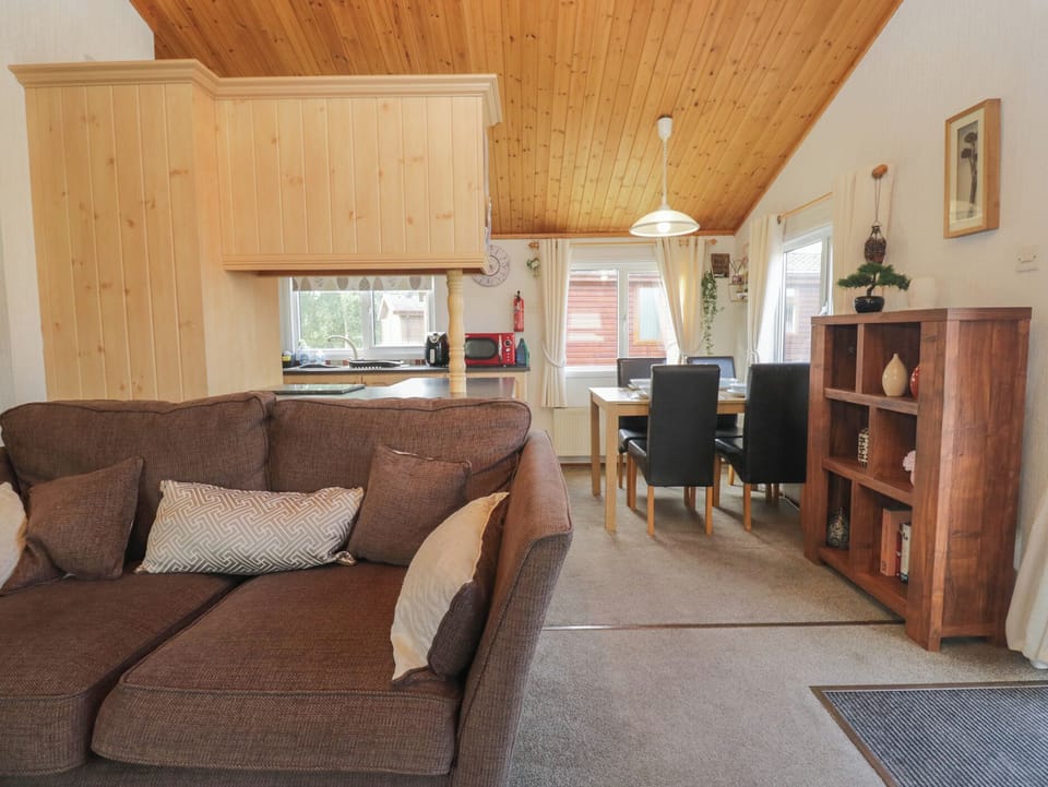 Cottage | Living area
