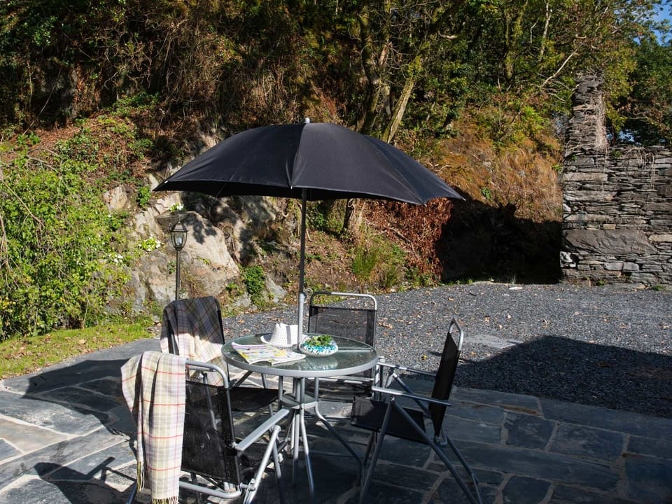 Cottage | Outdoor dining