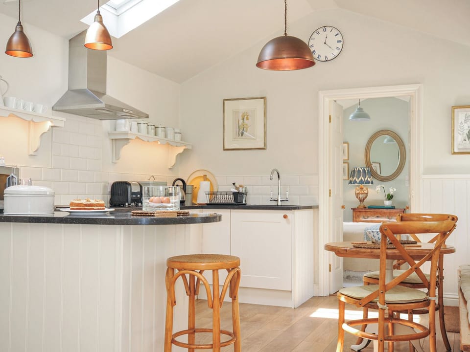 Cottage | Interior