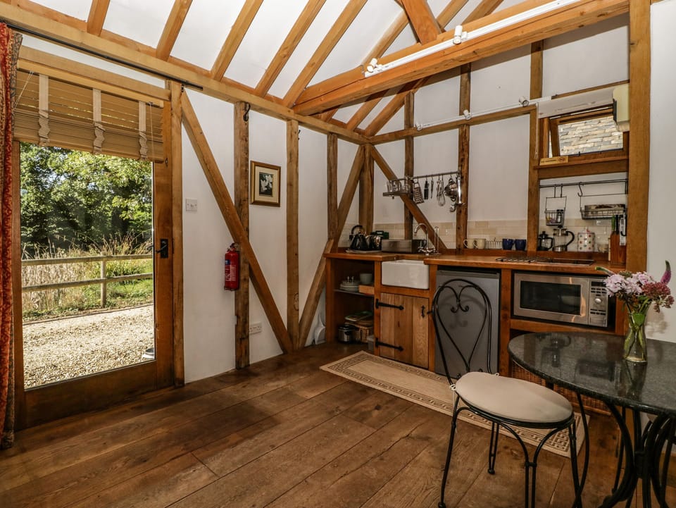 Cottage | Living room | TV