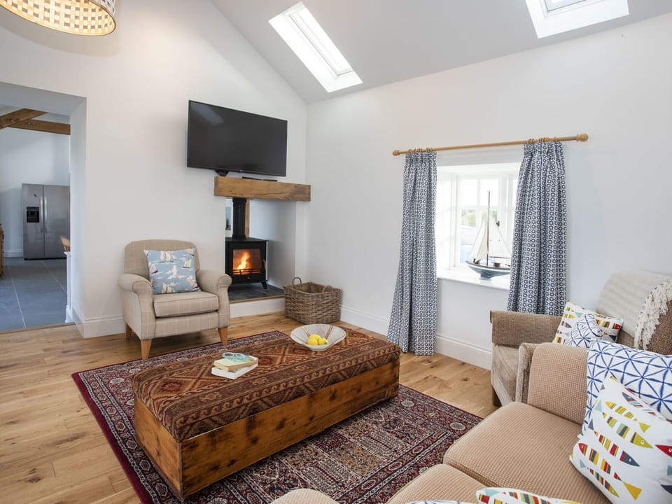 Cottage | Interior