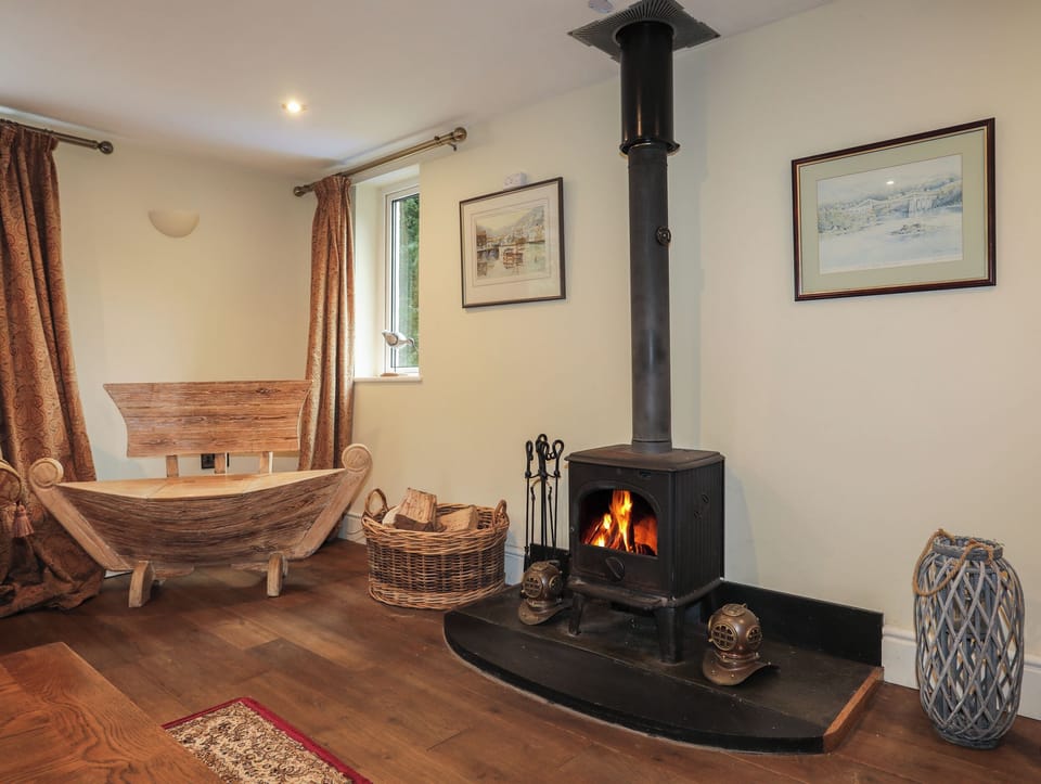 Melin y Coed House in Menai Bridge