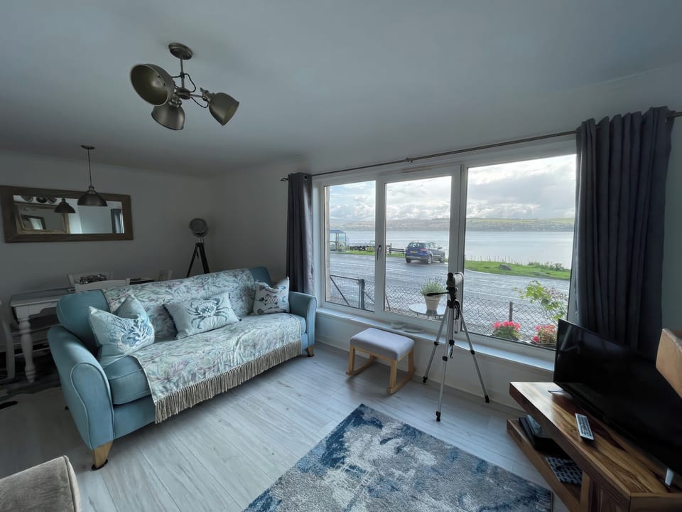Cottage | Living area