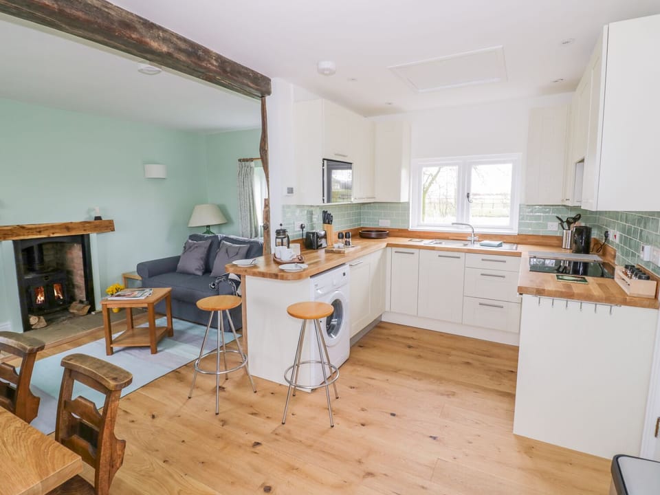Cottage | Interior
