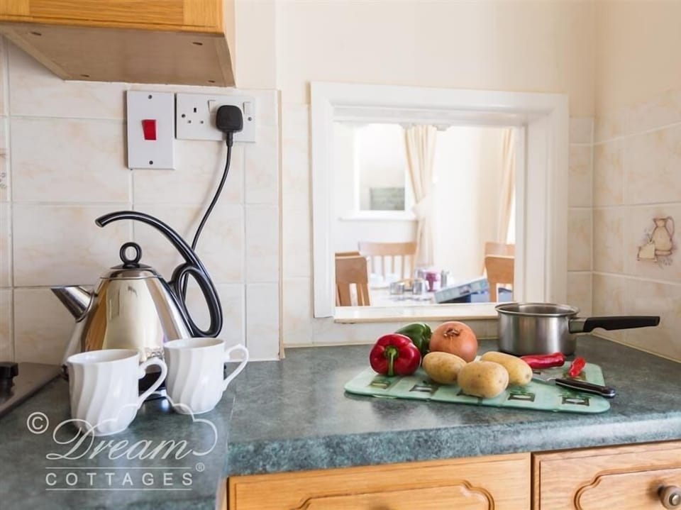 Cottage | Interior