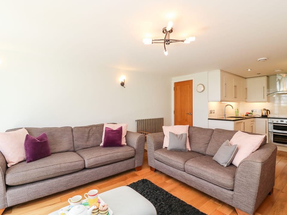 Cottage | Living area