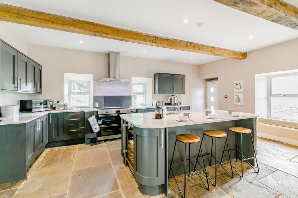 Cottage | Interior