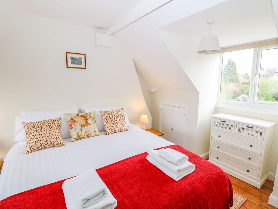 Cottage | 3 bedrooms, individually decorated, individually furnished, free WiFi