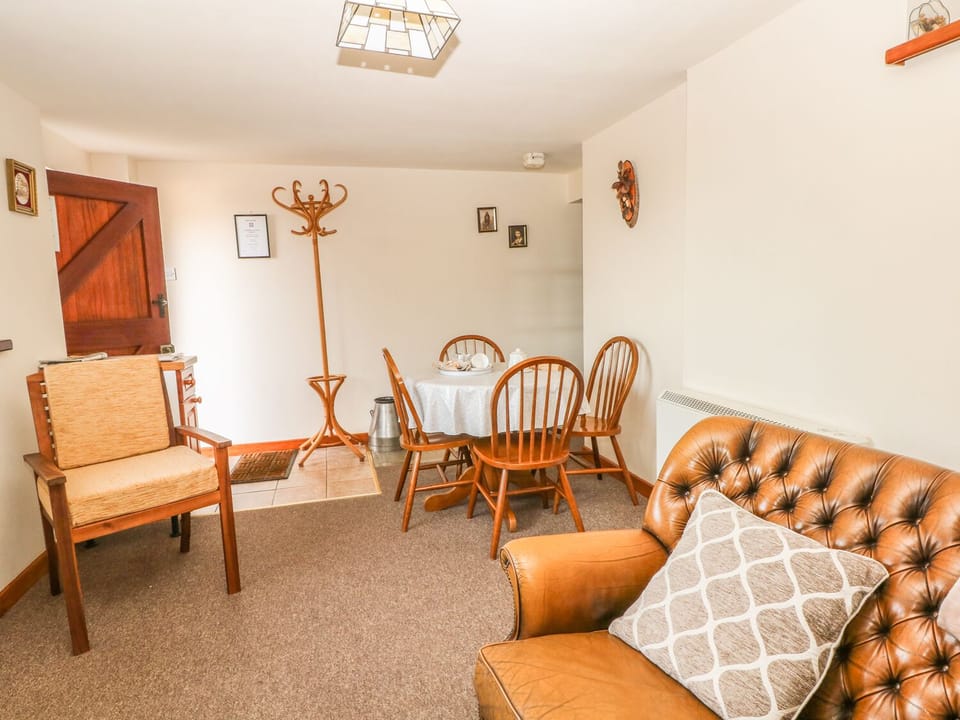 Cordwainer Cottage Cottage in Stoke-on-Trent