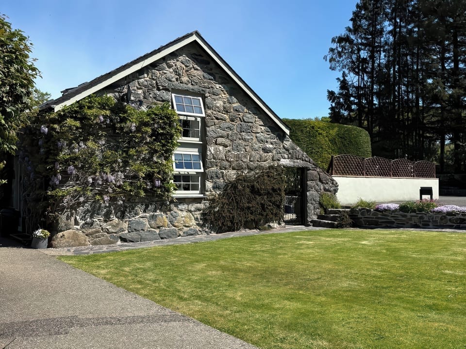 Cottage | Exterior