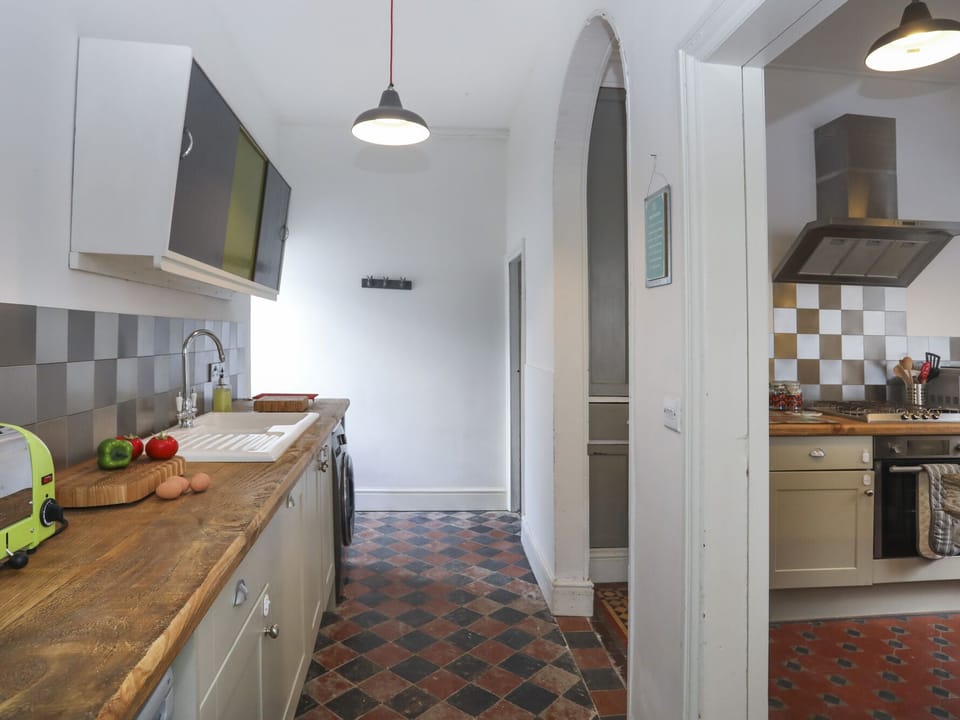 Cottage | Interior