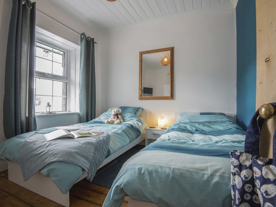 12 Victoria Terrace House in Wales