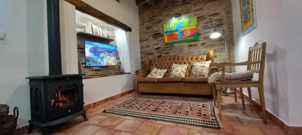 Exclusive House, 2 Bedrooms | Living area